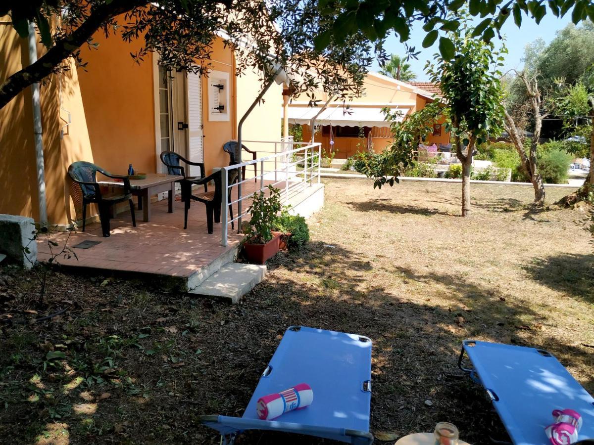 Family Holiday Apartment With Garden & Bbq Velonádes Dış mekan fotoğraf