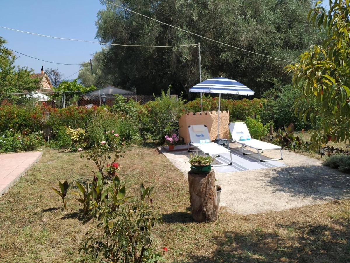 Family Holiday Apartment With Garden & Bbq Velonádes Dış mekan fotoğraf